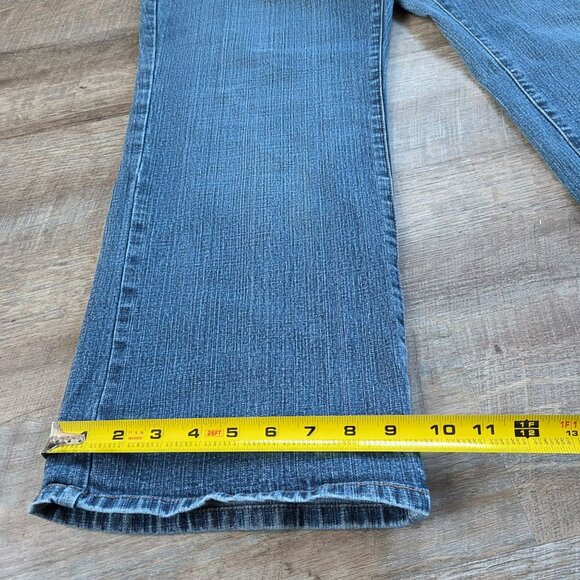 Venezia Women's 20 Petite Plus Size Denim Jeans Flare bottom - Picture 6 of 7